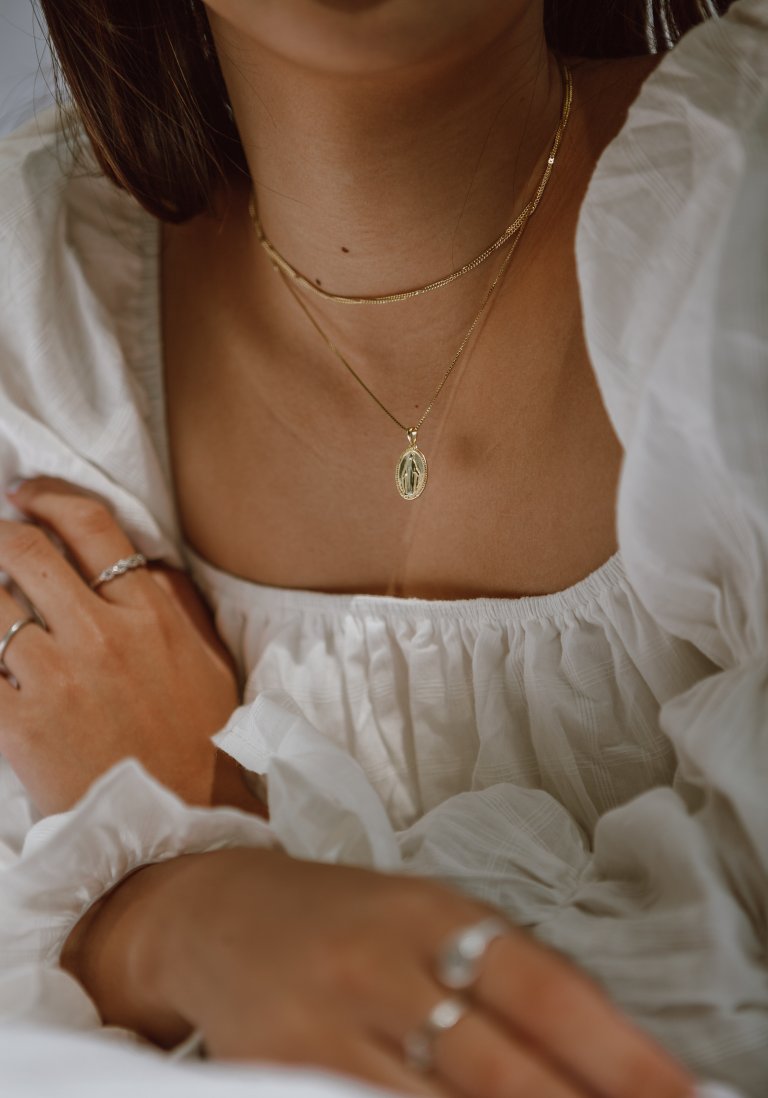 Clearance costume jewelry and fashionable jewelry sets